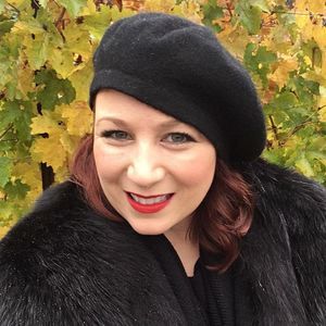 Meet your Posher, Becky